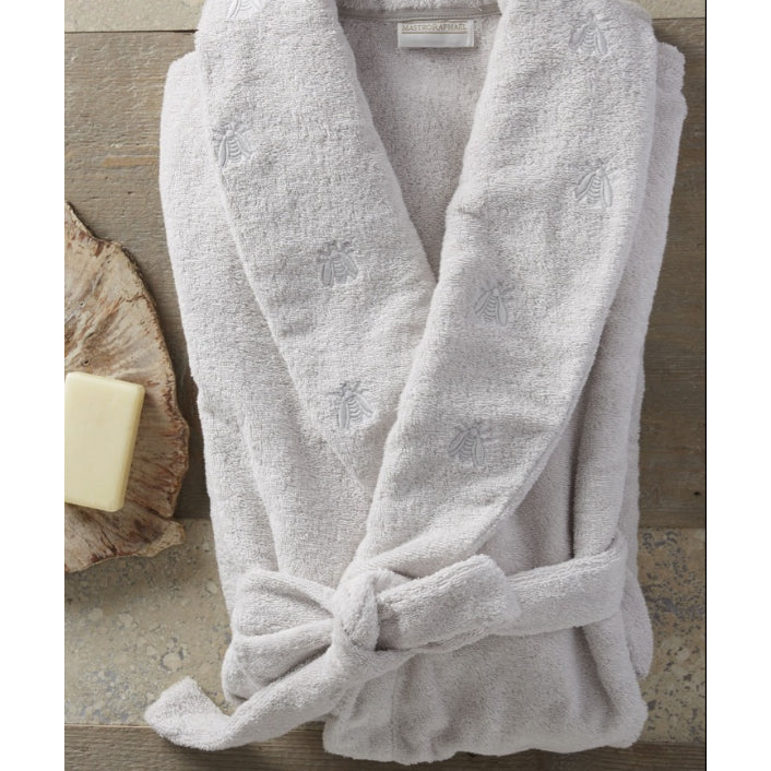 M. Bathrobe with hood; L. Bathrobe with hood