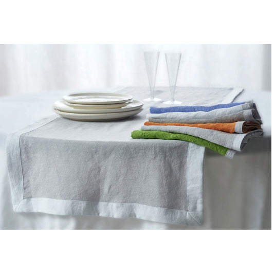 Day by day Light grey with white border