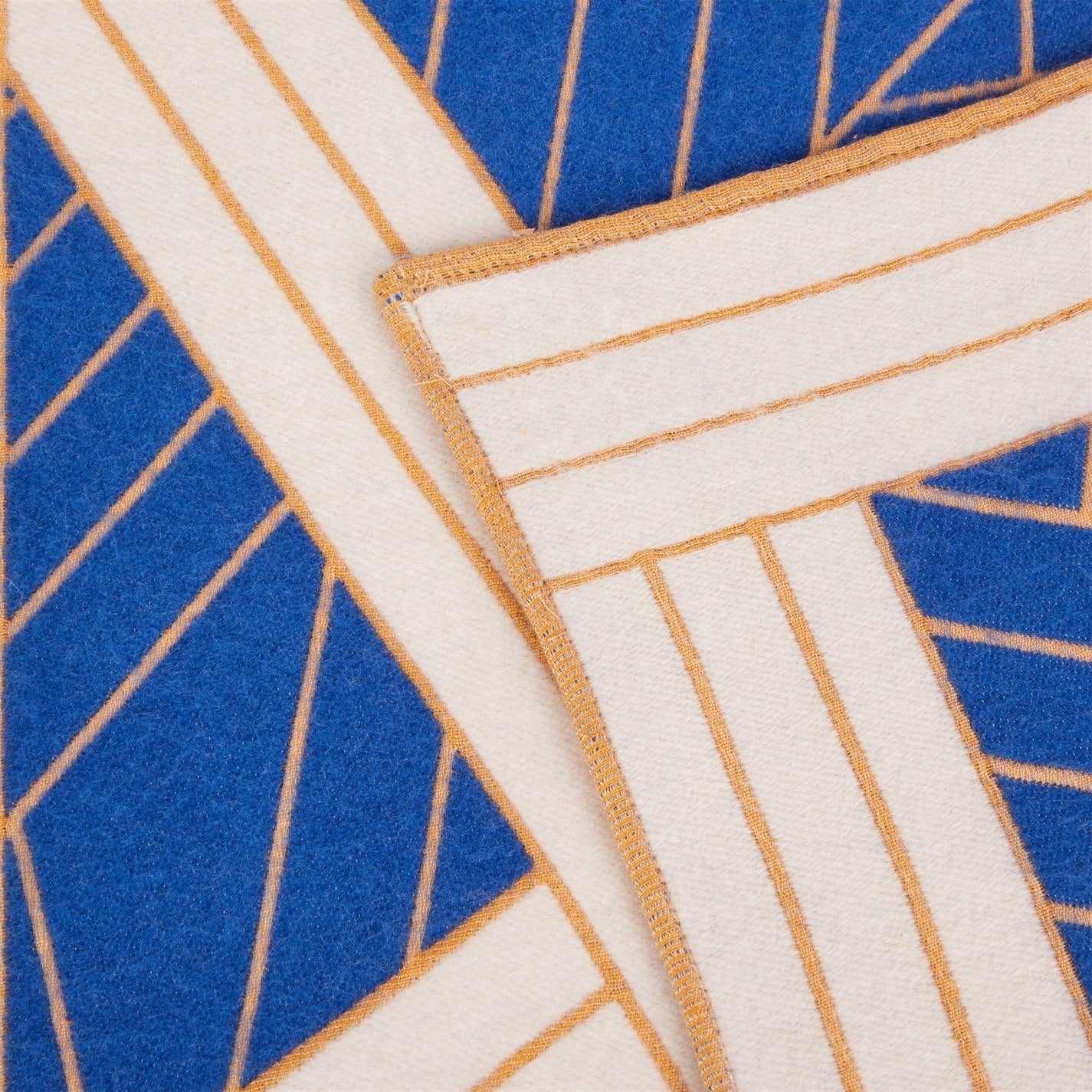 Nastri 135 x 190 Blue