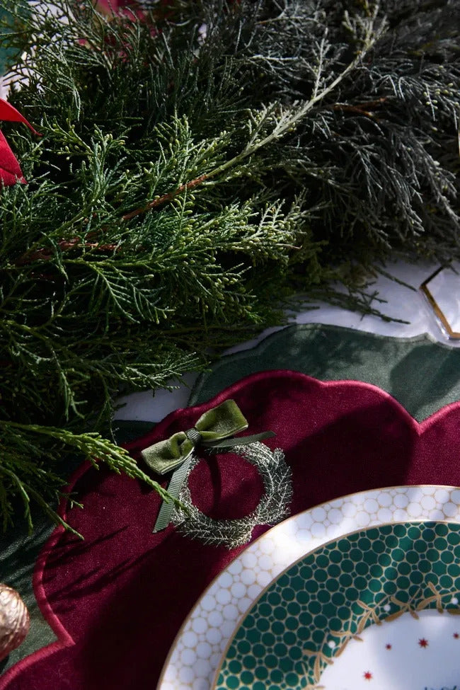 Christmas Wreath Burgundy