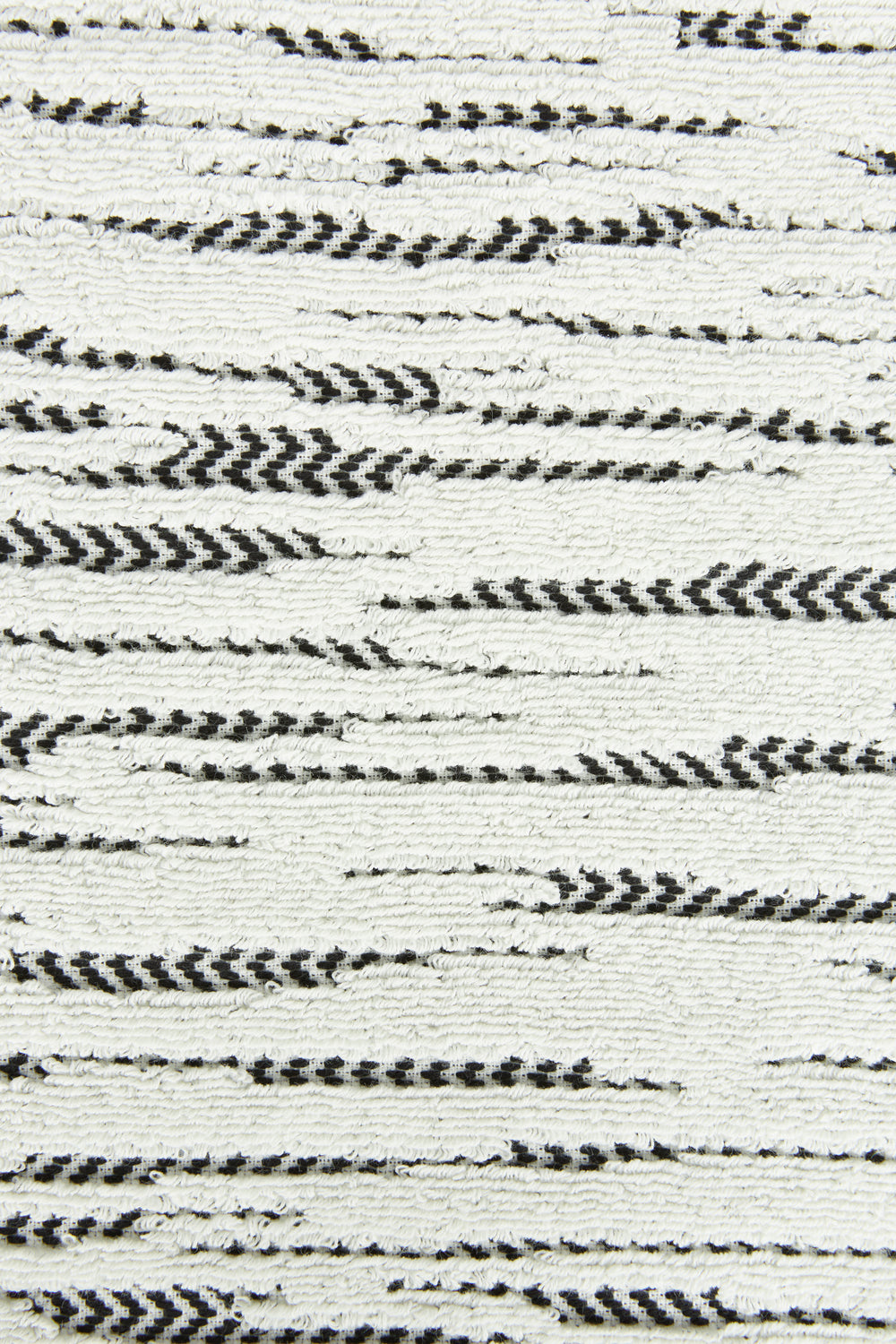 Carlyle White 70x115