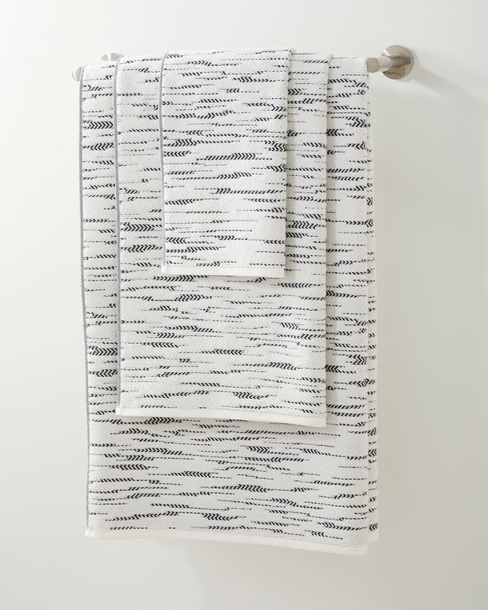 Carlyle White 70x115