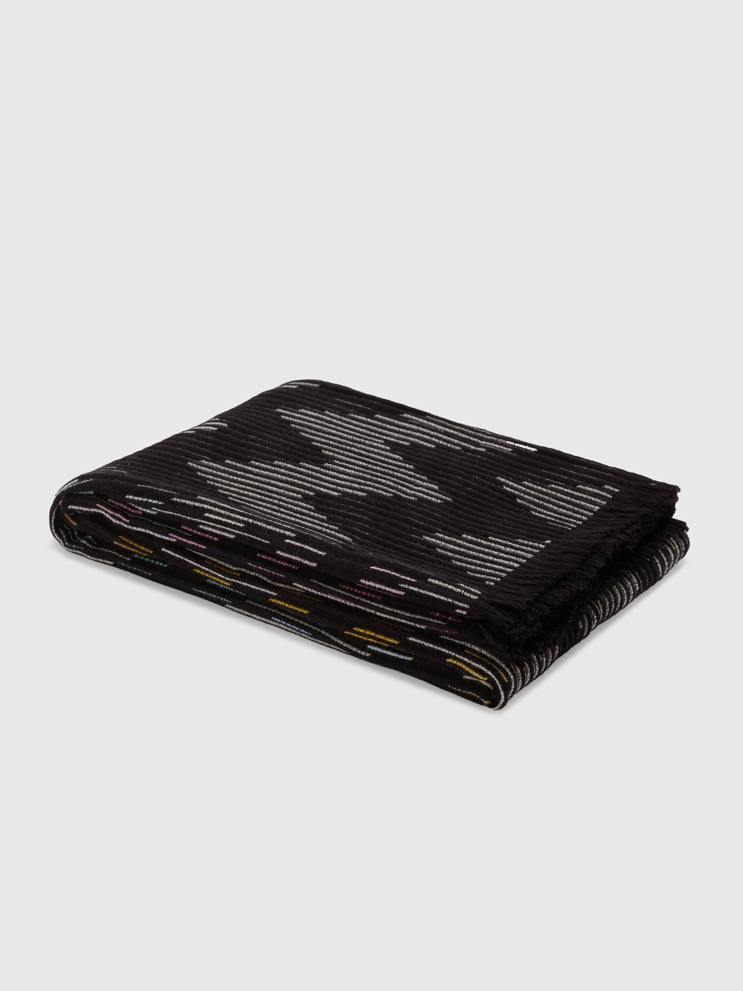 Dinamico Black 135x190