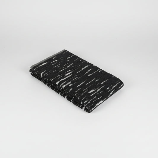 Carlyle Black 70 x 115