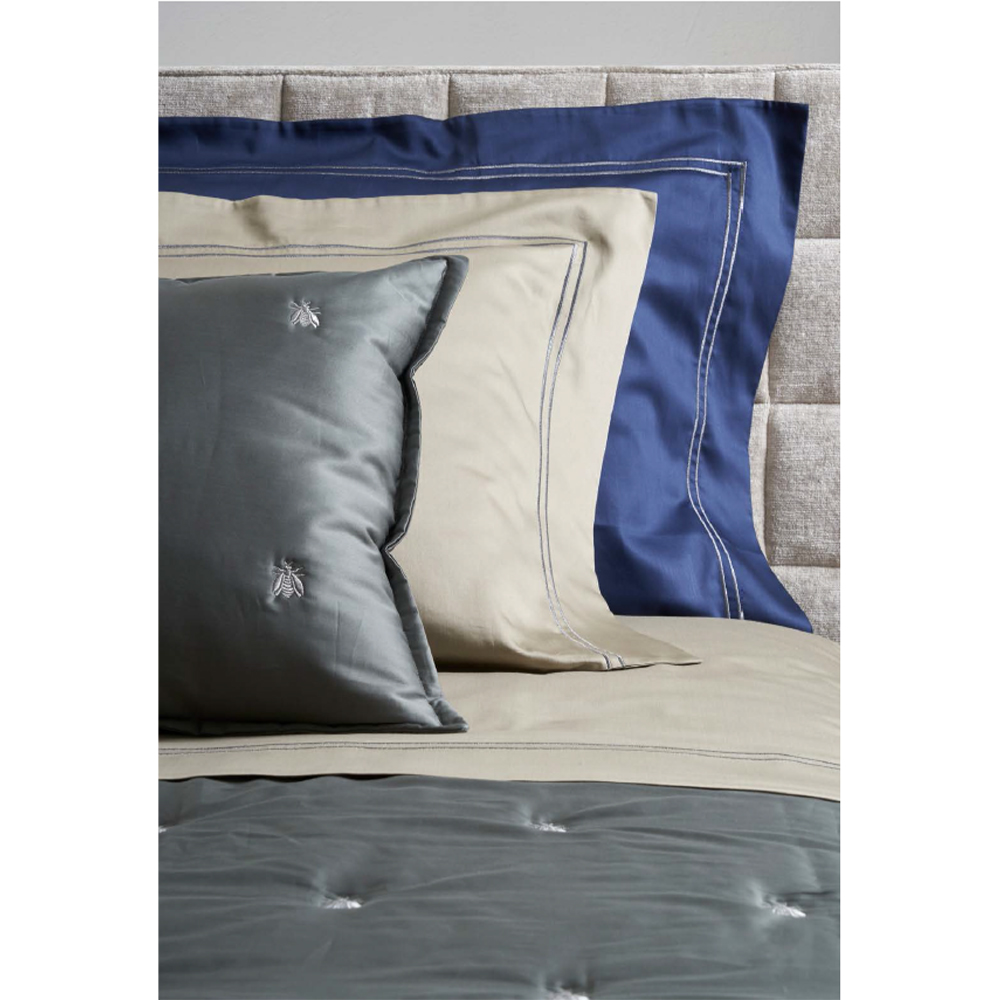 Bedding sets Mastro Raphael Api ricami metallici